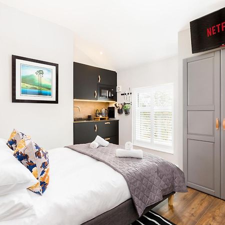 The Shirt Factory Apartments Warrington  Room photo